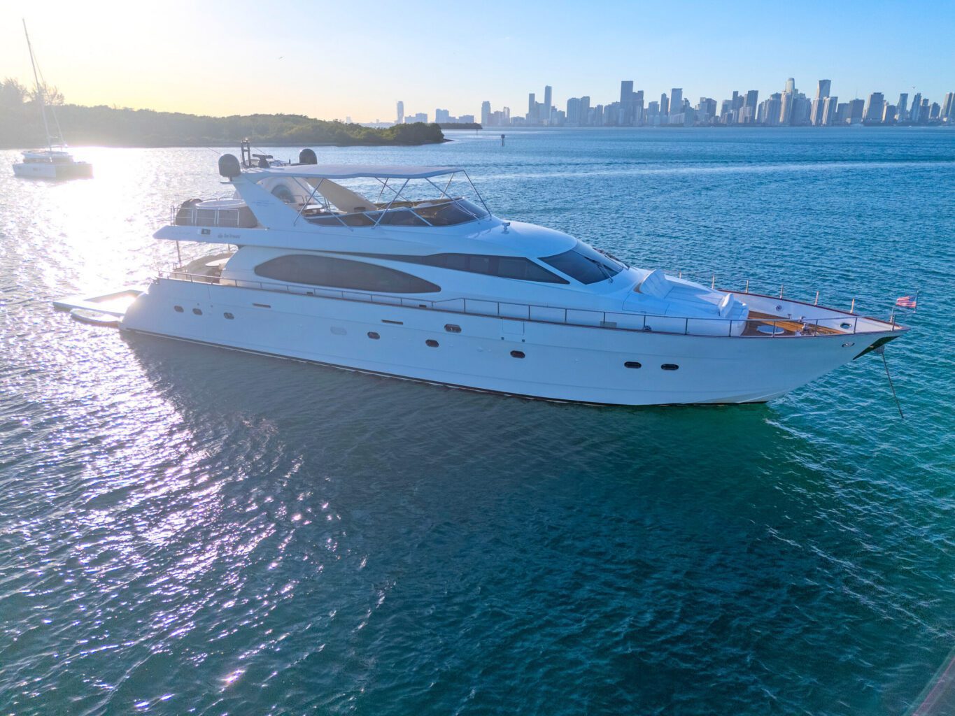 90' Azimut in the Prime private yacht fleet