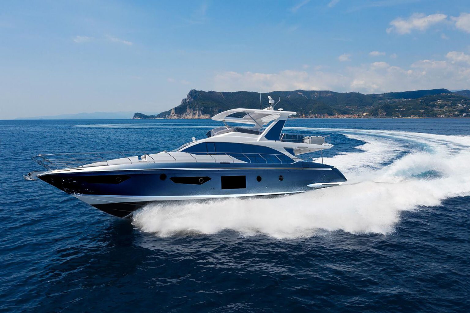 68' Azimut in the Prime private yacht fleet